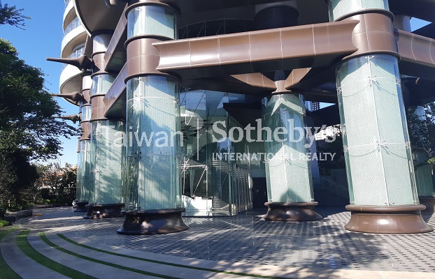 新店國礎富裔河遠眺101建物外觀